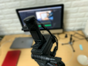 SLIKのフリーアングルスマホホルダー