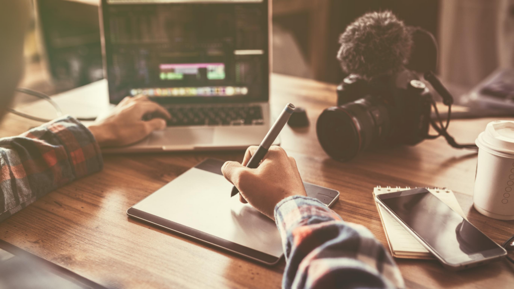 冒頭30秒で「動画を最後まで見たくなる仕掛け」をしている